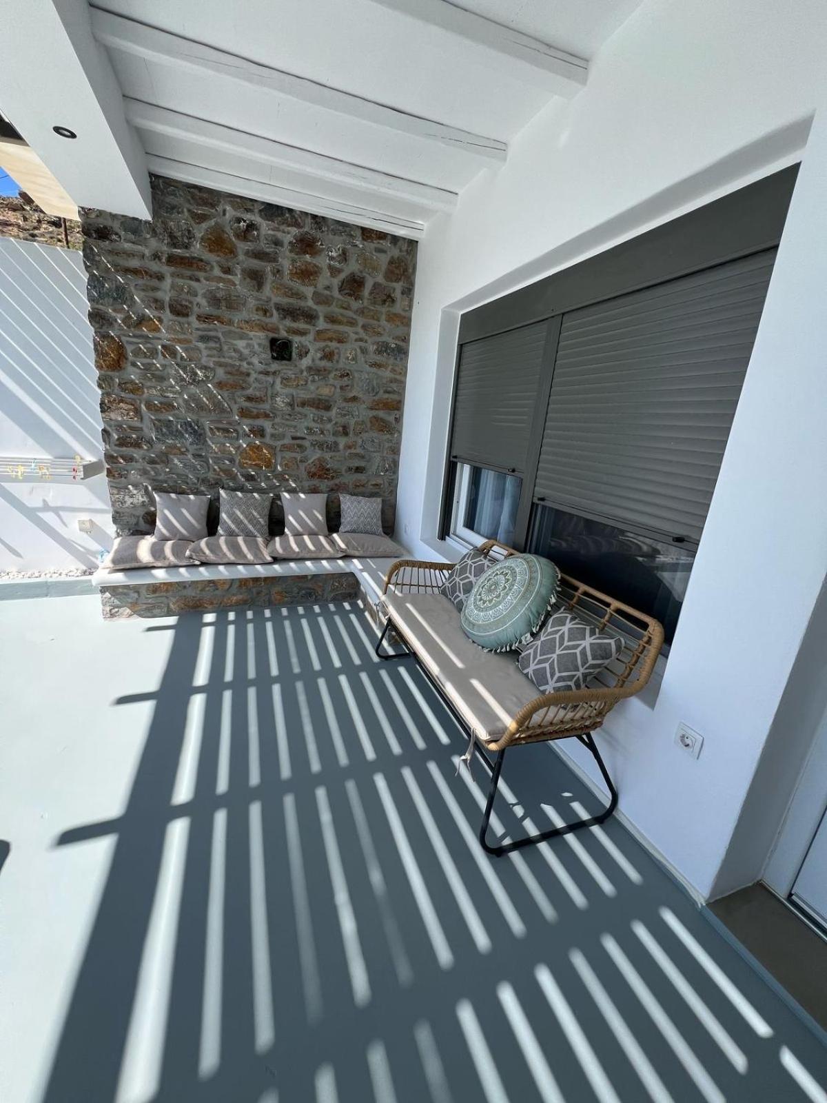 Vista Mare Suites Kíthnos Exterior photo