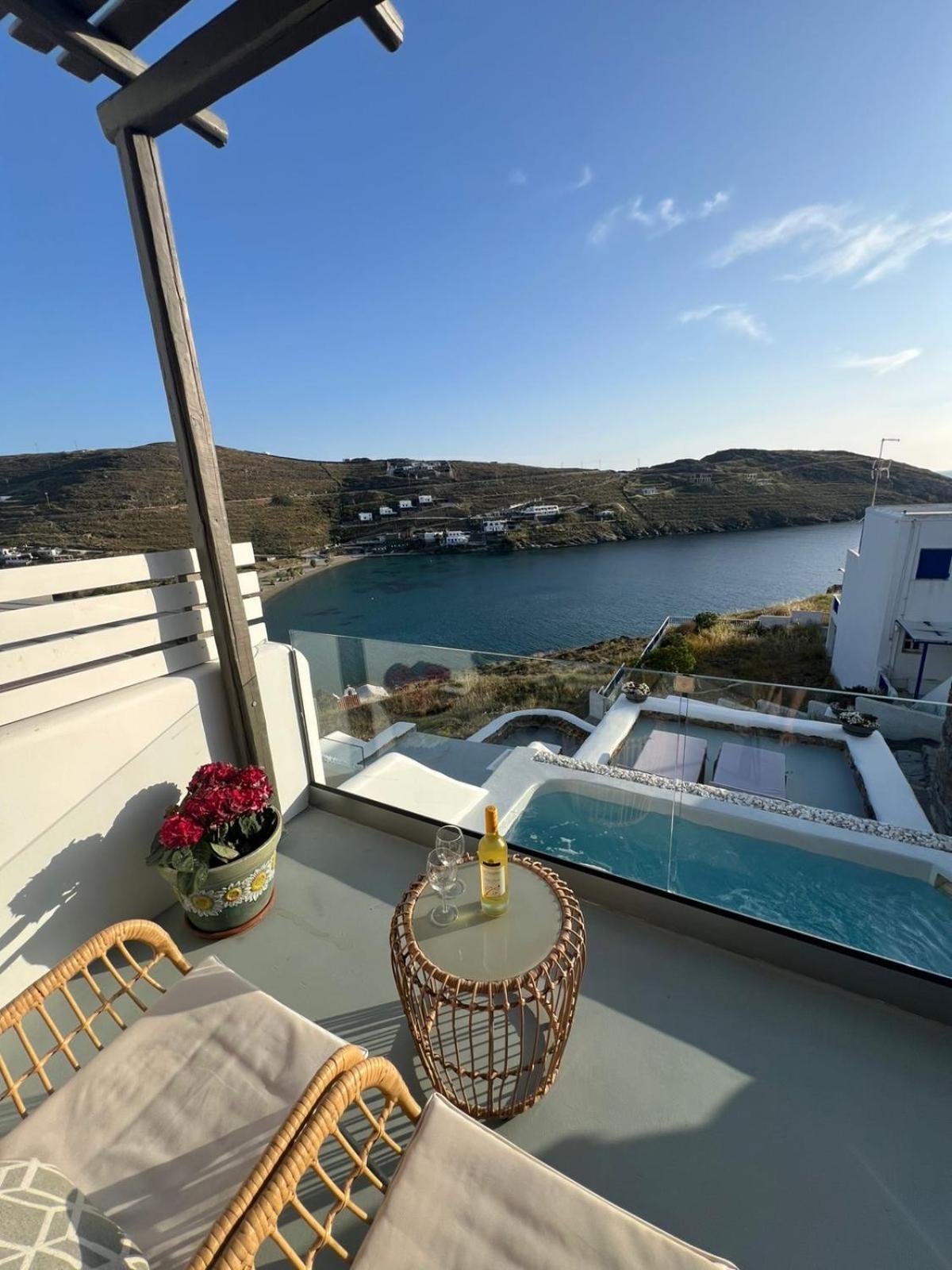 Vista Mare Suites Kíthnos Exterior photo